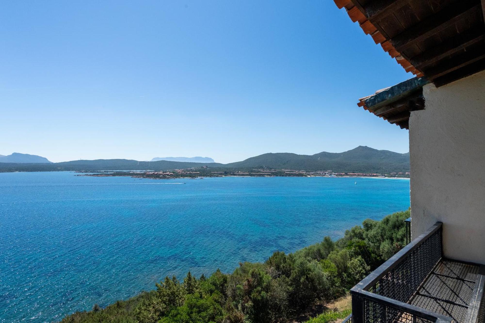 Casa Vacanze Il Cisto - Golfo Di Marinella Porto Rotondo Exterior foto