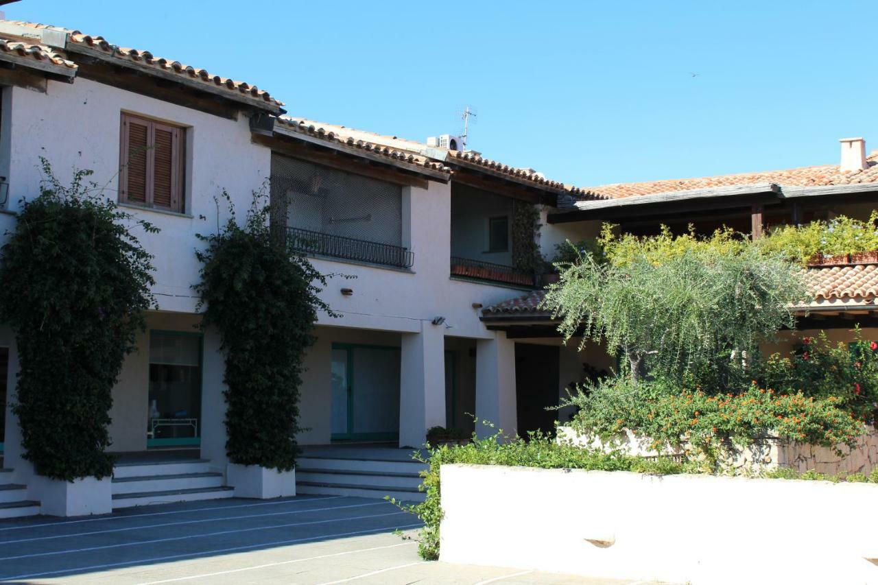 Casa Vacanze Il Cisto - Golfo Di Marinella Porto Rotondo Exterior foto